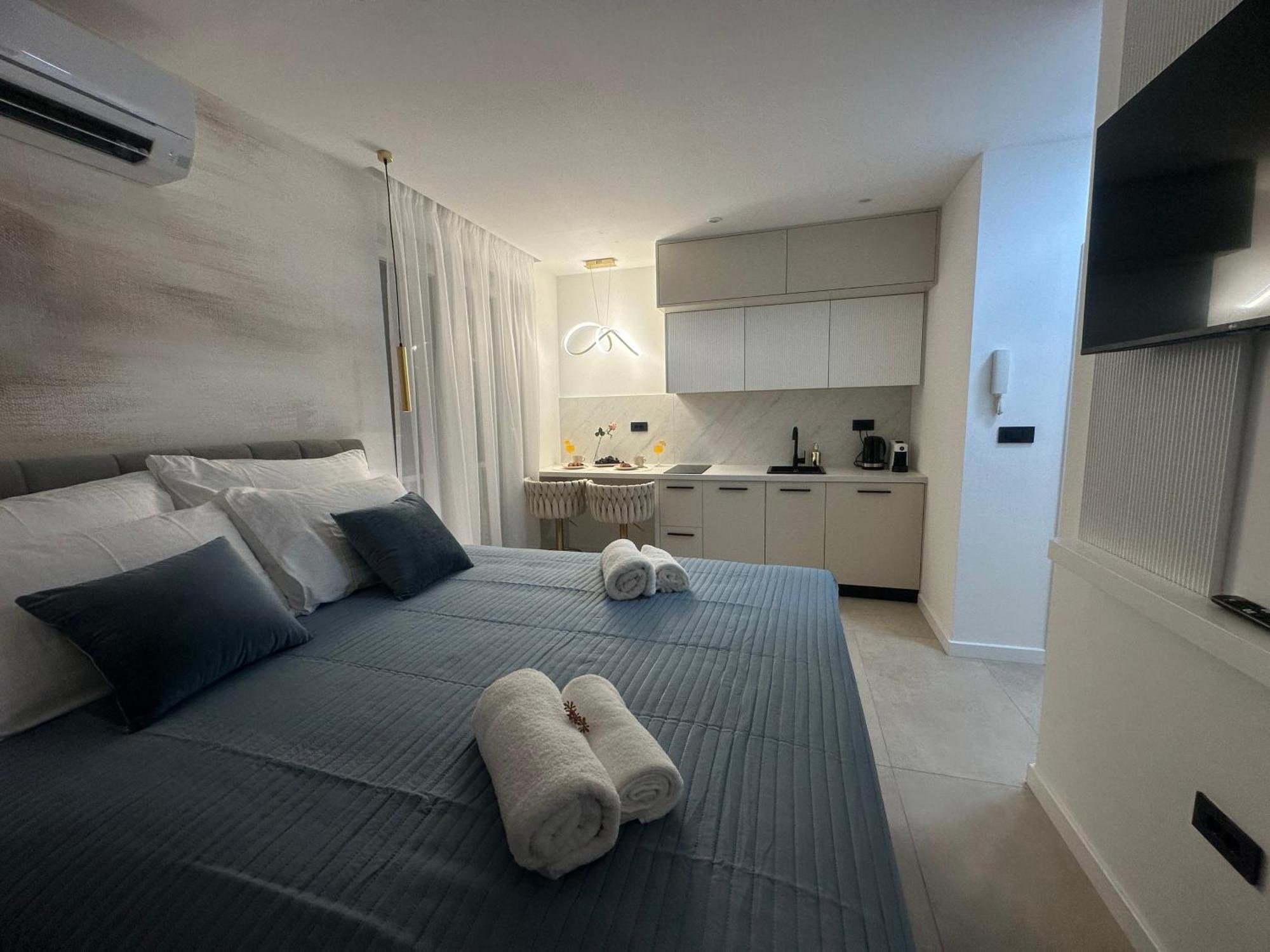 Amaro Luxury Room & Studio Apartman With Balcony ザダル エクステリア 写真